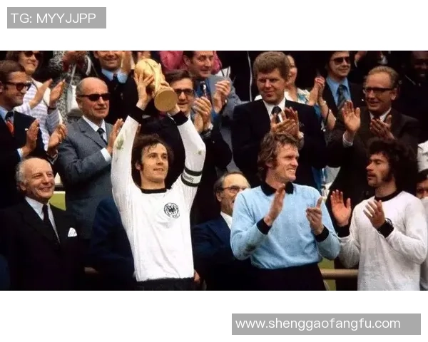 全球足球三十号球星排名第一的精彩表现与背后故事揭秘